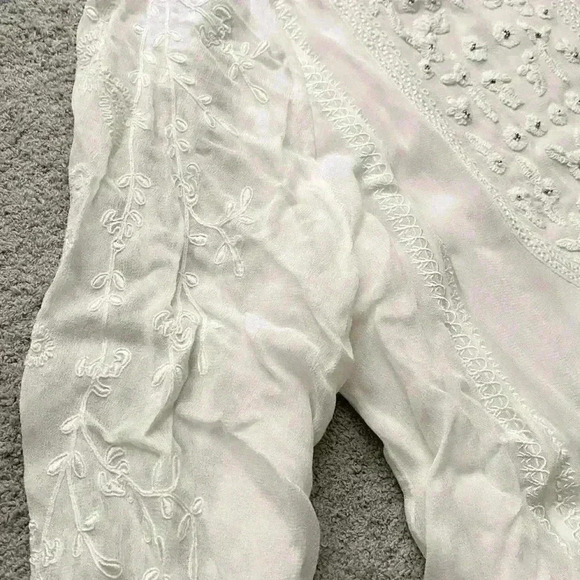 Joie Metta Embroidered Blouse Size Small - Picture 6 of 9